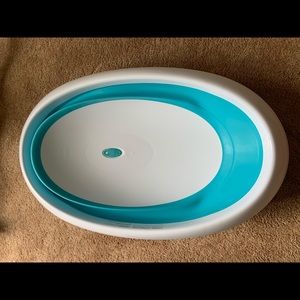 Boon Naked Newborn to Toddler Bathtub
